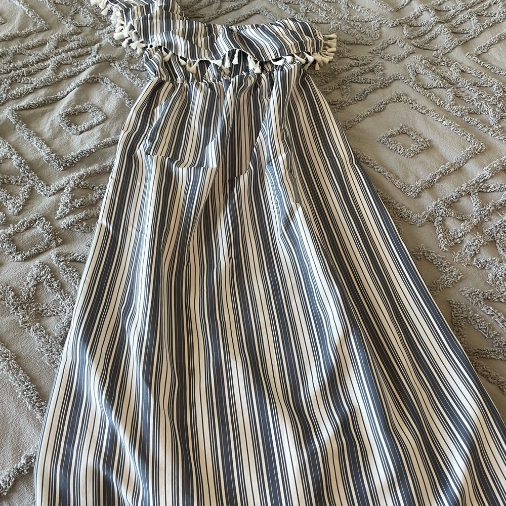 Isabel one shoulder maternity dress